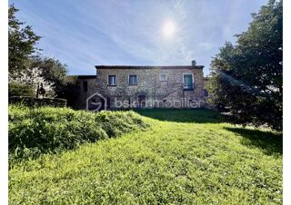  Maison � vendre 9 pi�ces 2600 m�