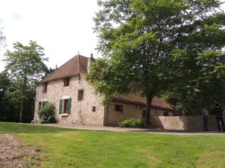 Propri�t�/ch�teau � vendre 8 pi�ces 254 m� Myennes