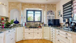  Villa � vendre 8 pi�ces 181 m�