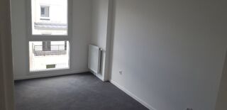  Appartement � louer 4 pi�ces 79 m�