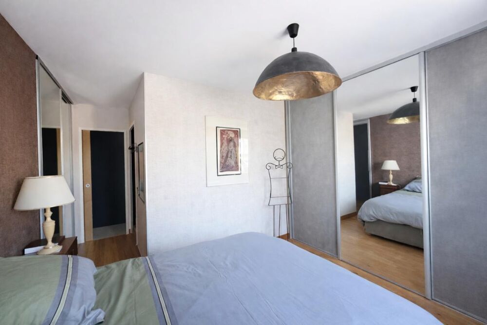 à vendre  Maison Saint-Genis-Pouilly (01630)