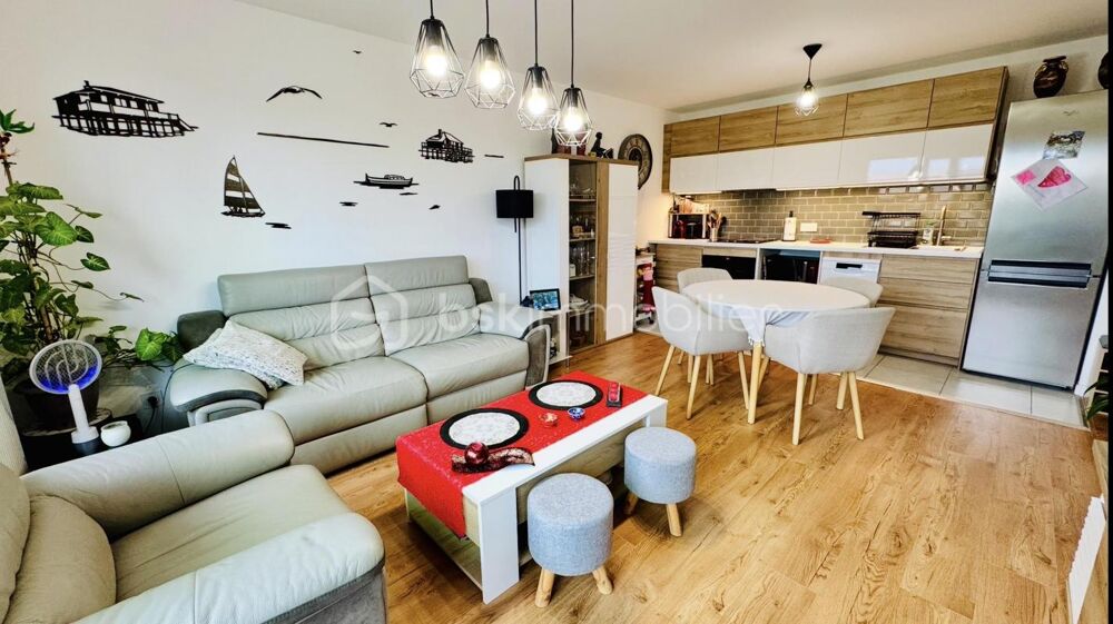 ? À vendre : Superbe appartement 3 pièces avec terrasses au coeur dAudenge ?