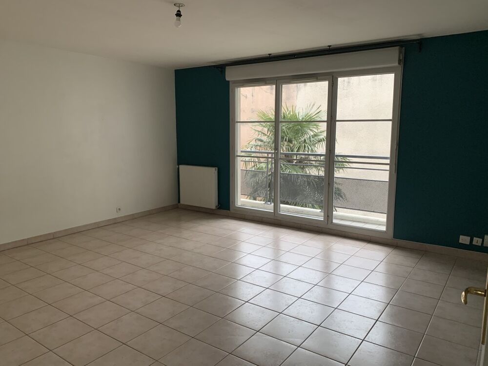 Location Appartement T4 avec balcon et garage à LYON 7 Lyon 7