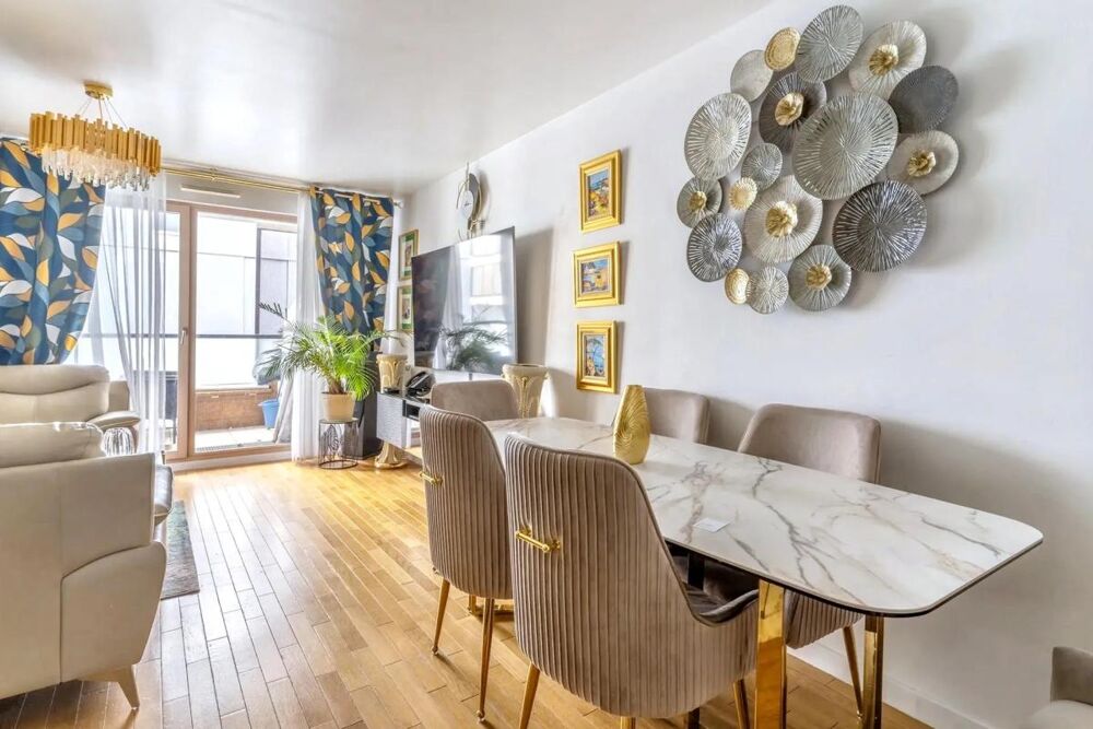 Vente Appartement Colombes : Élégant T4 avec Double Balcon Colombes