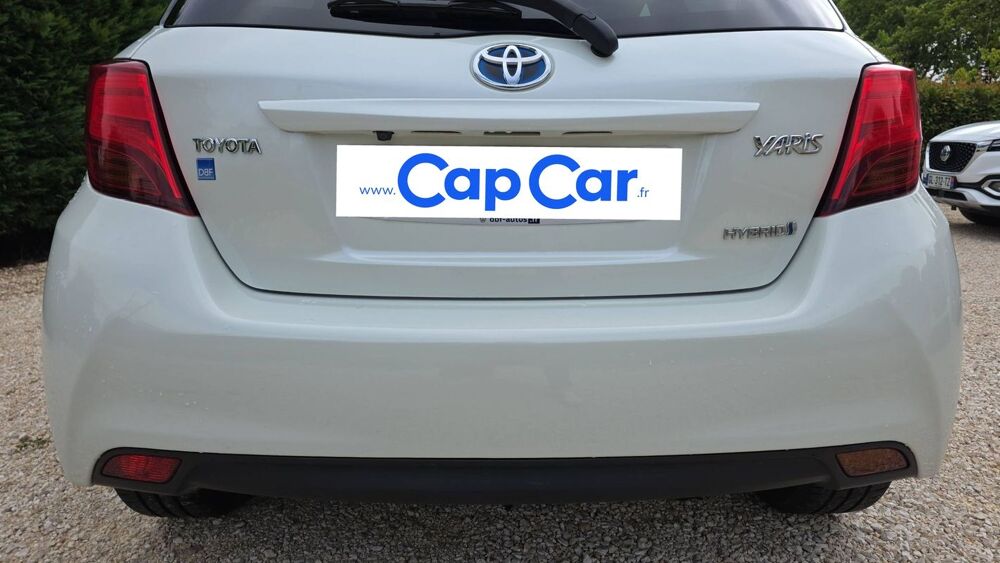 Yaris 1.5 VVTi 100 Hybrid E-CVT Collection - Automatique 2017 occasion 82000 Montauban
