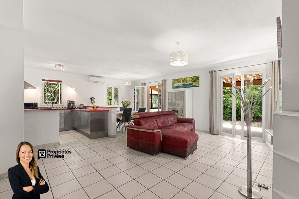 Maison individuelle 4 pièces de 90 m2 avec garage et cave