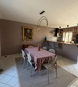  Maison à vendre 12 pièces 198 m²