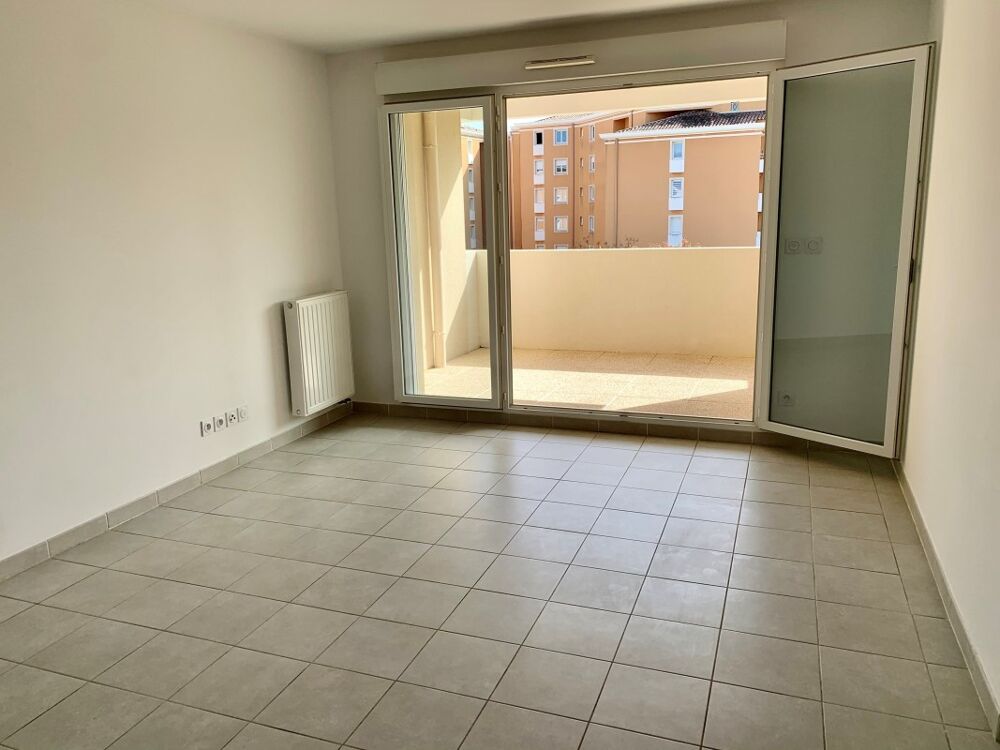Location Appartement T3 avec terrasse et parking à LA SEYNE SUR MER La seyne sur mer