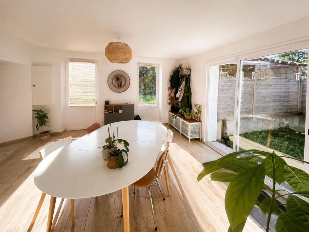 Vente Maison Maison de 6 pièces de 170 m² à Les Brouzils Les brouzils