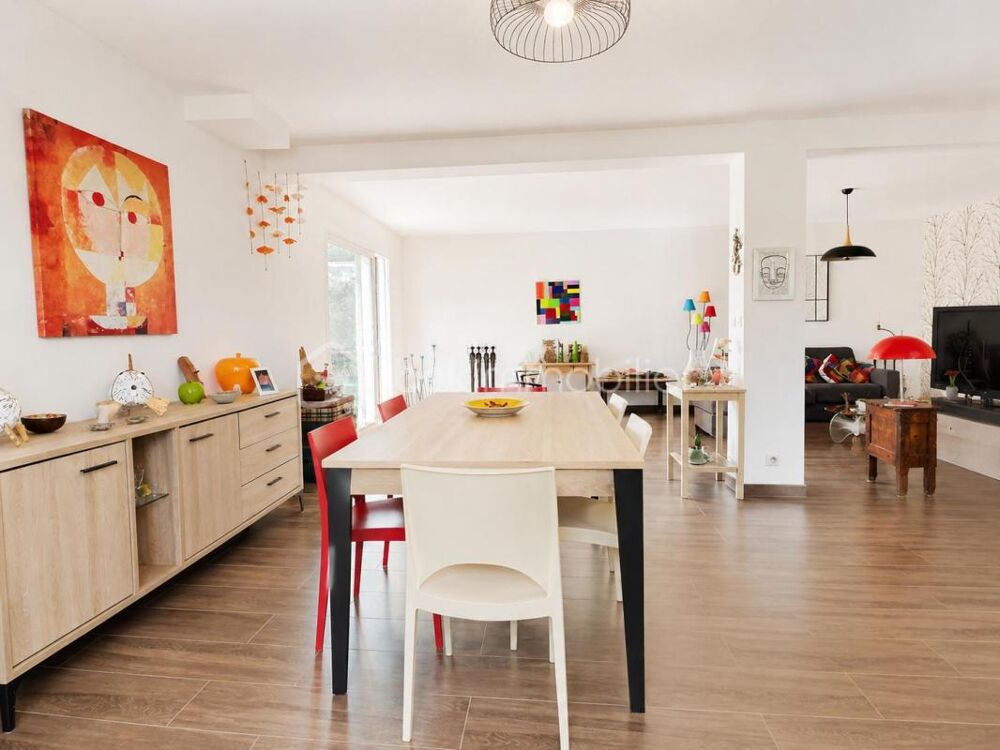 Coup de coeur ! Maison individuelle de 144 m² avec 4 chambres, sous-sol complet et terrain