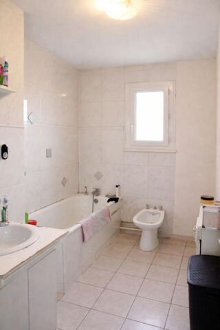  Maison � vendre 4 pi�ces 85 m�