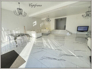  Maison � vendre 8 pi�ces 305 m�