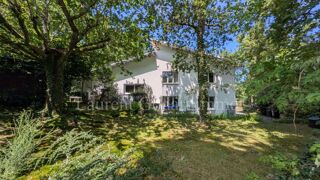  Maison � vendre 8 pi�ces 186 m�