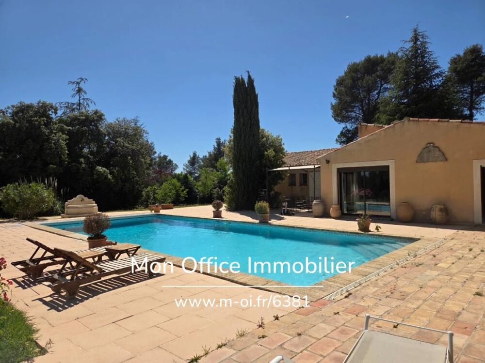 à vendre  Propriété/château Aix-en-Provence (13100)