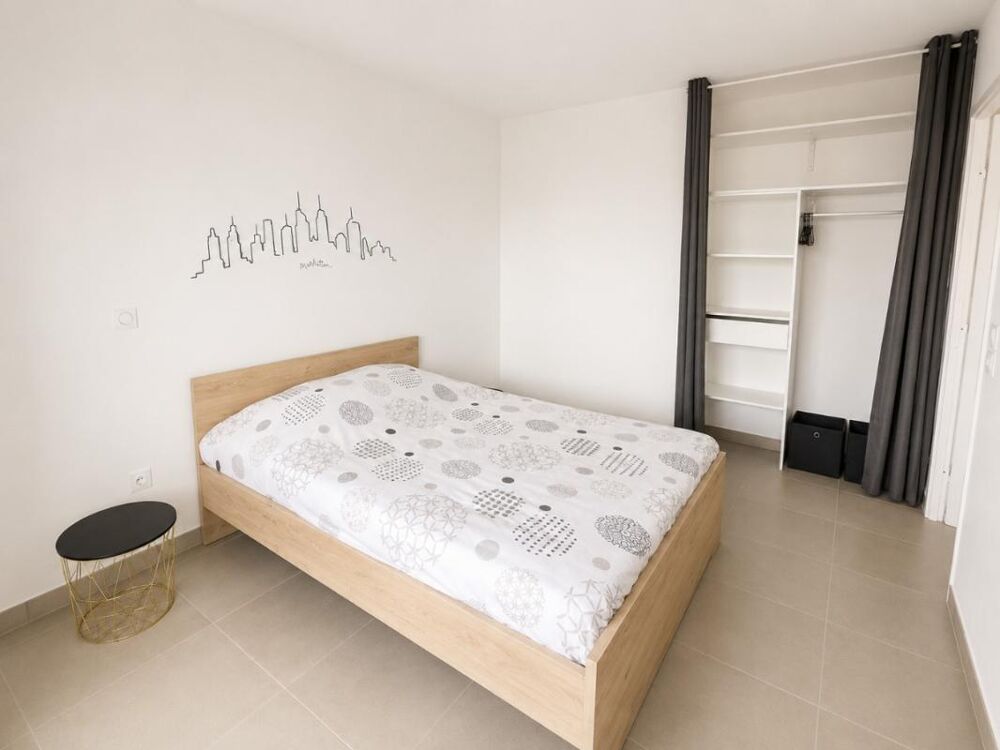 T2 meublé avec parking et terrasse à AGDE