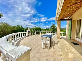  Villa à vendre 5 pièces 122 m²