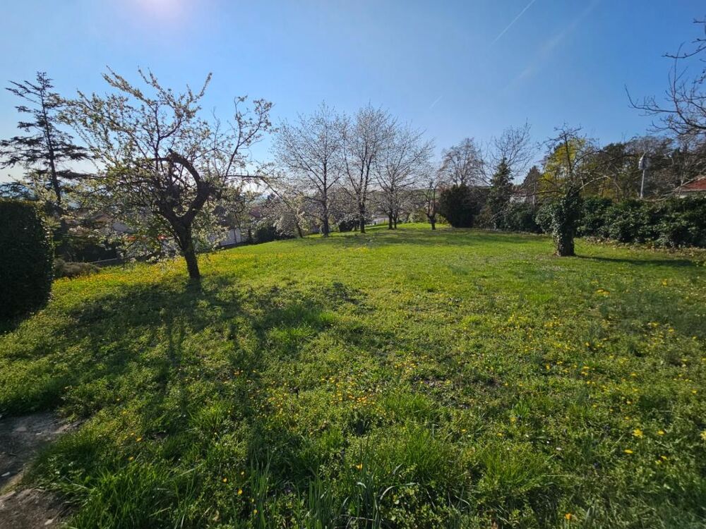 Vente Terrain Terrain à vendre de 850 m² PERIGNAT LES SARLIEVE (63170) Perignat les sarlieve