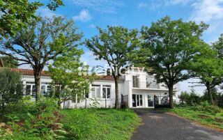  Maison  vendre 8 pices 205 m