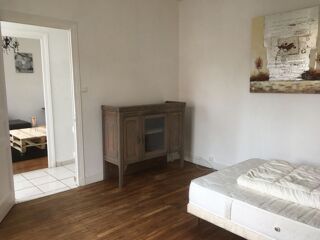  Appartement à louer 3 pièces 72 m²