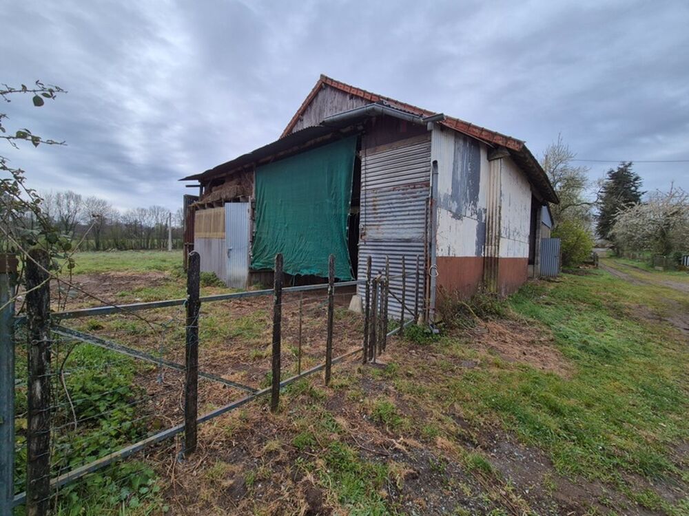 Maison ou petite ferme à vendre 4 pièces AIGURANDE (36)