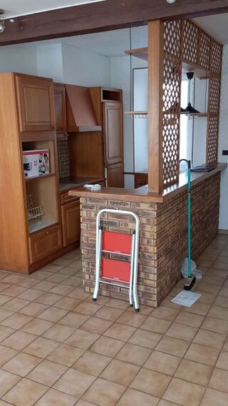  Appartement à louer 3 pièces 52 m²