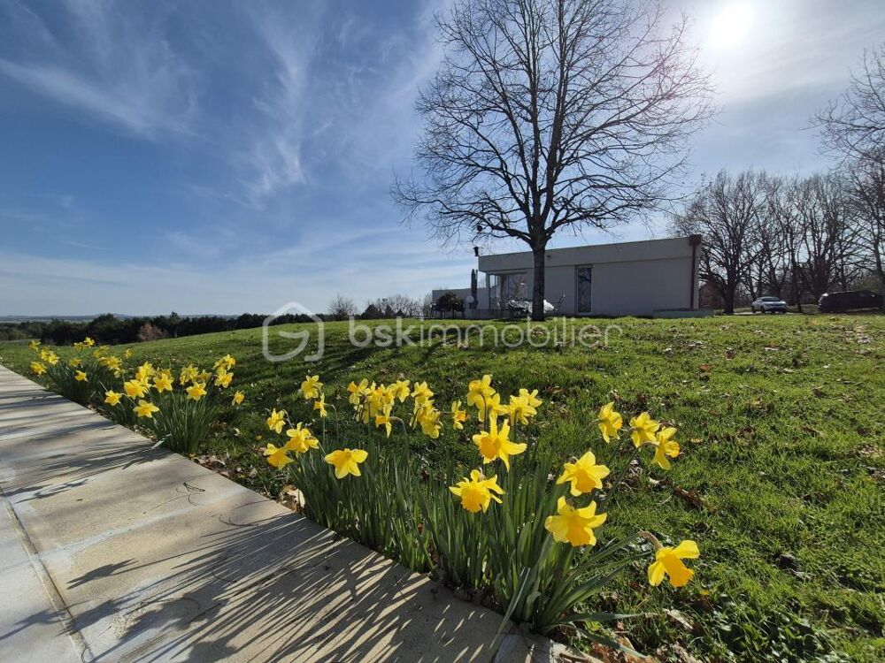 à vendre  Maison Fleurance (32500)
