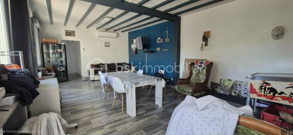 Vente Maison Longère de 125m² à rénover avec un atelier, un garage et une dépendance de 80m² sur un terrain de 1455m² Morval