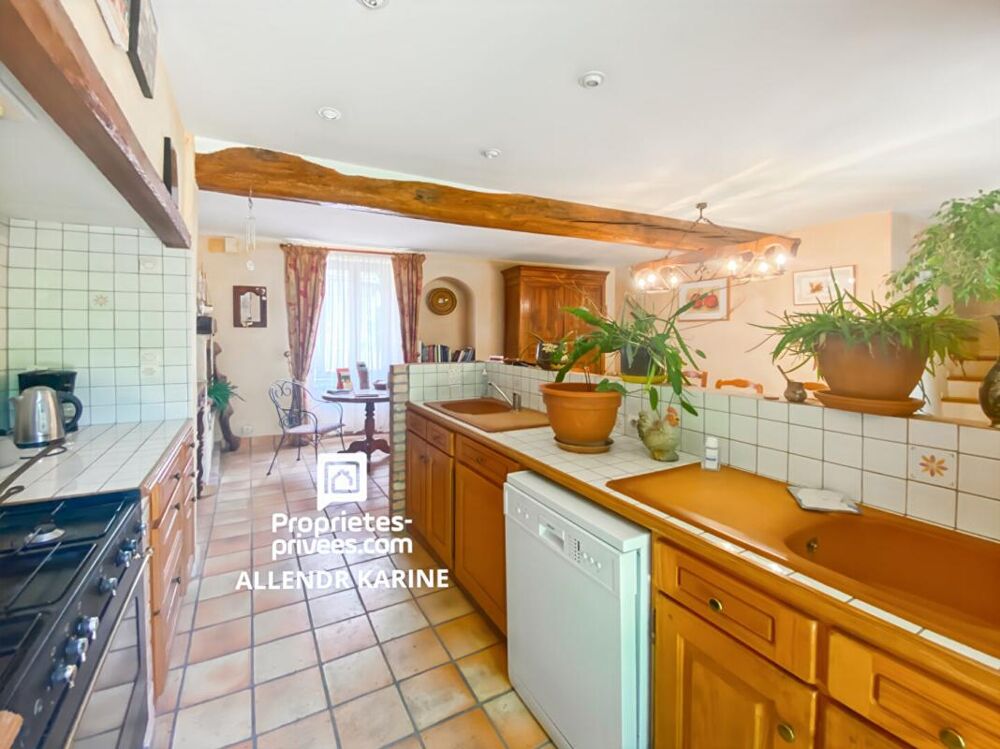 Maison Brannay 11 pièce(s) 220 m2