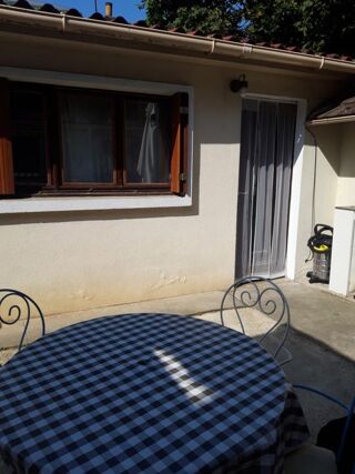  Appartement à louer 2 pièces 40 m²