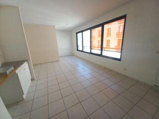  Appartement à louer 1 pièce 33 m²
