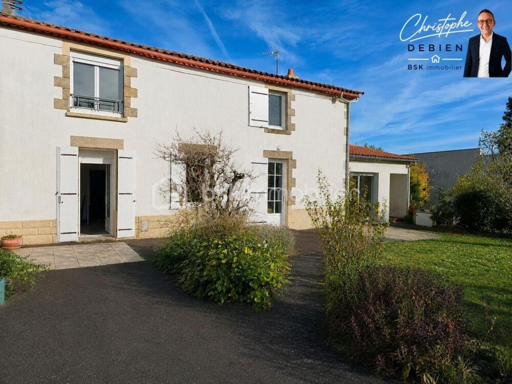 DOUBLE MAISON  DÉPENDANCES  TERRAIN CONSTRUCTIBLE À 15 MIN DES HERBIERS - BAZOGES-EN-PAILLERS