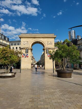  Appartement à vendre 6 pièces 139 m²