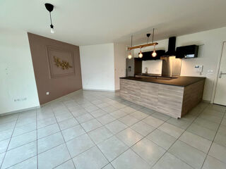  Appartement � vendre 5 pi�ces 84 m�