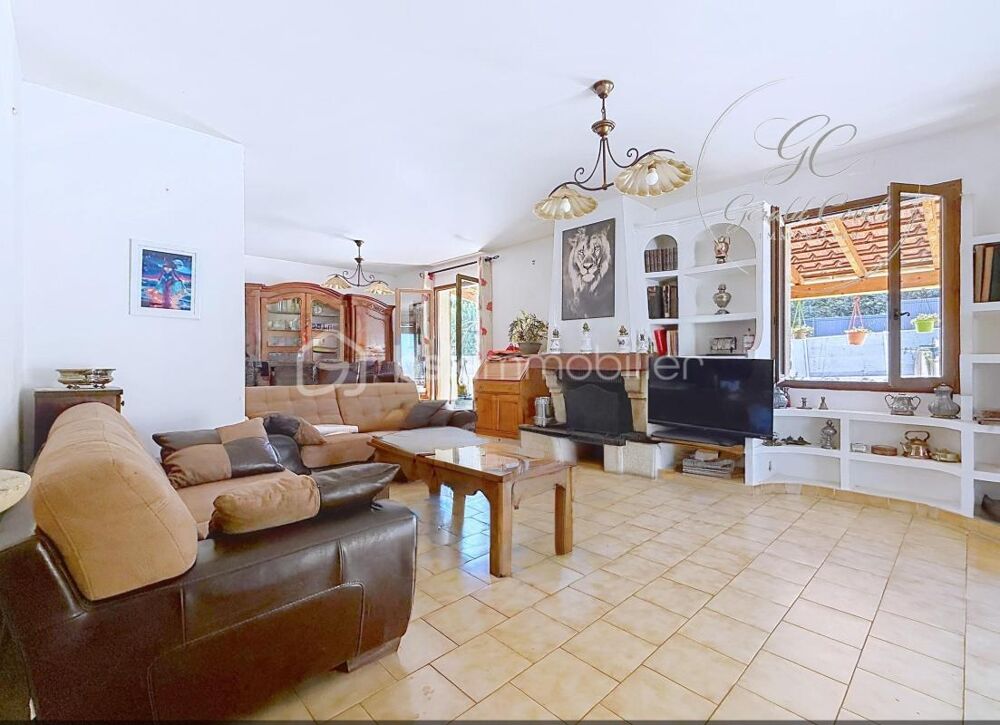 Vente Maison MAISON 4 PIÈCES DE 115 M² / PLAIN-PIED / PISCINE / TERRAIN 472 M² / GRASSE SAINT-ANTOINE Grasse