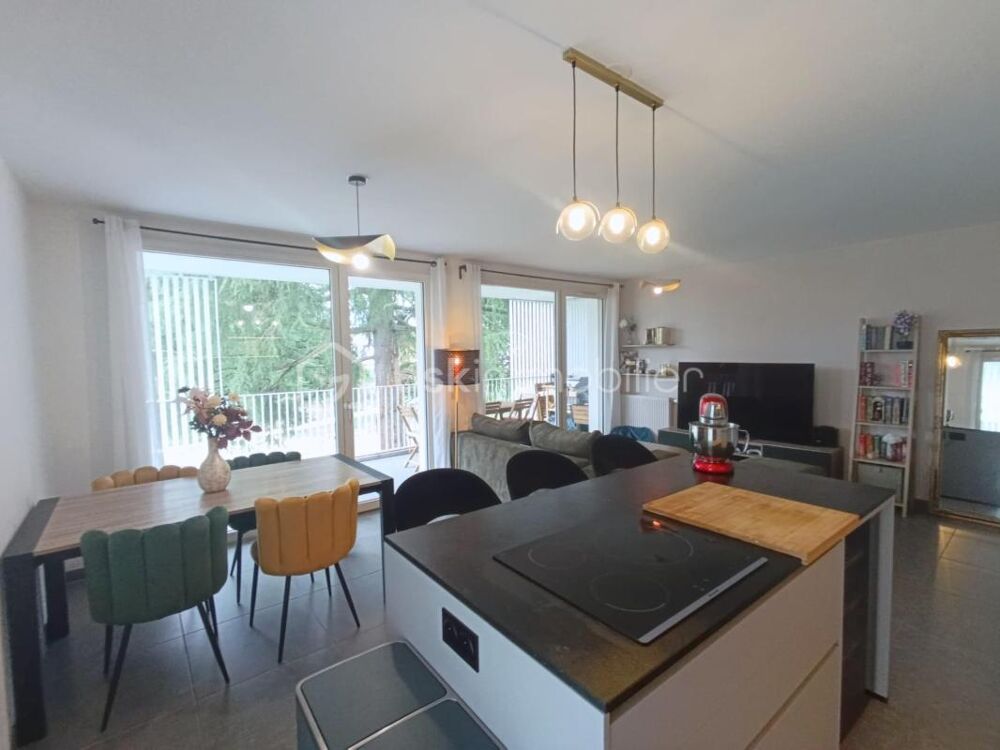 Vente Appartement VOIRON – Appartement 86,84 m² avec terrasse de 38 m² avec vue montagnes, garage et cave Voiron