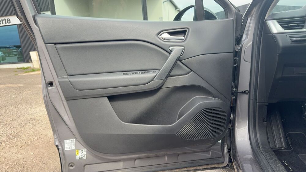 Captur 1.6 E-Tech 145 Hybrid EDC Techno 2022 occasion 76230 Isneauville