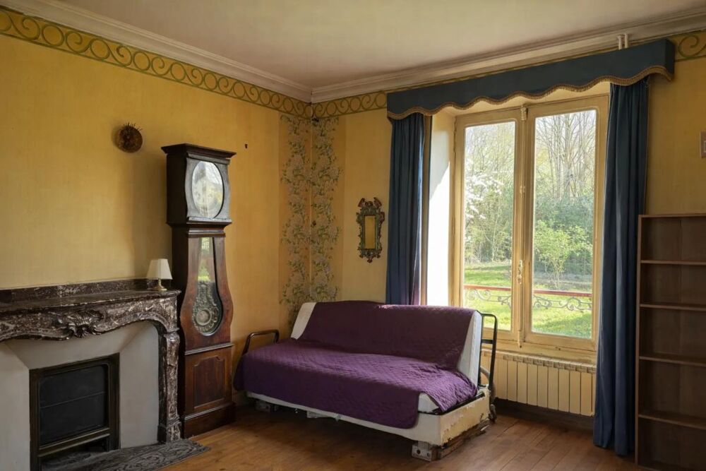 � vendre  Propri�t�/ch�teau H�ricy (77850)