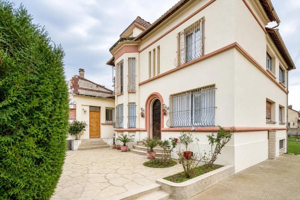 Vente Maison Maison familiale de 10 (8 + 2) pièces à Le Grand-Quevilly Le grand quevilly