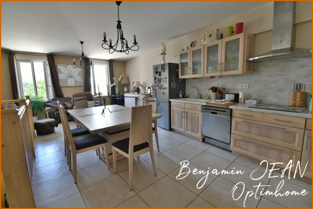 maison F4 avec garage et terrasse
