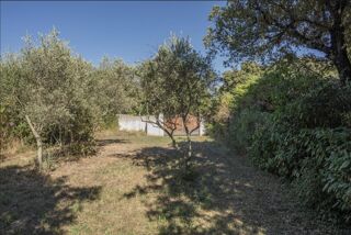  Terrain à vendre 750 m²