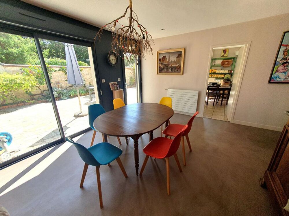 Vente Maison Maison Bourges 7 pièce(s) 180 m2 Bourges
