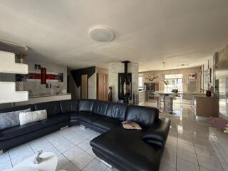  Maison à vendre 8 pièces 184 m²