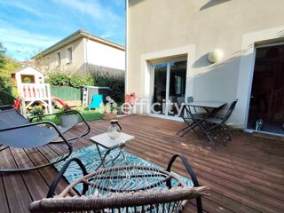  Duplex/triplex  vendre 3 pices 68 m