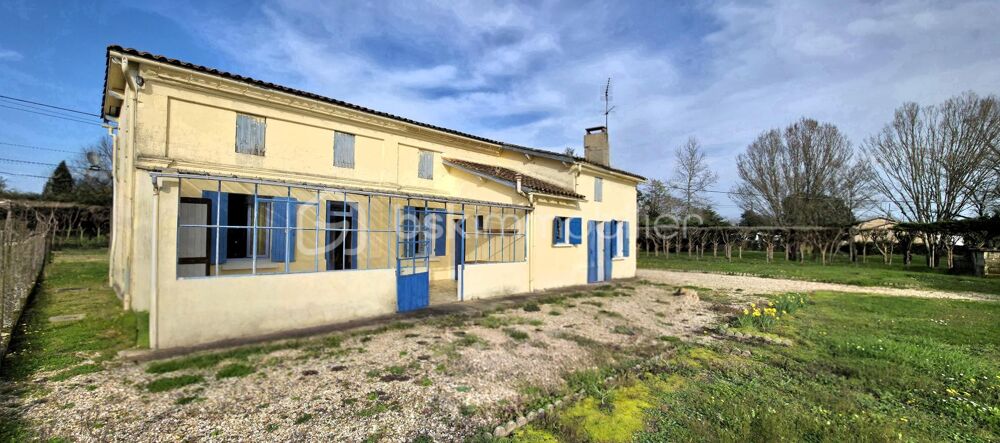 Maison habitable de suite 210 m²  terrain clos 1350 m² 