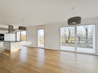  Maison à vendre 7 pièces 234 m²