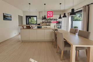  Villa  vendre 4 pices 127 m