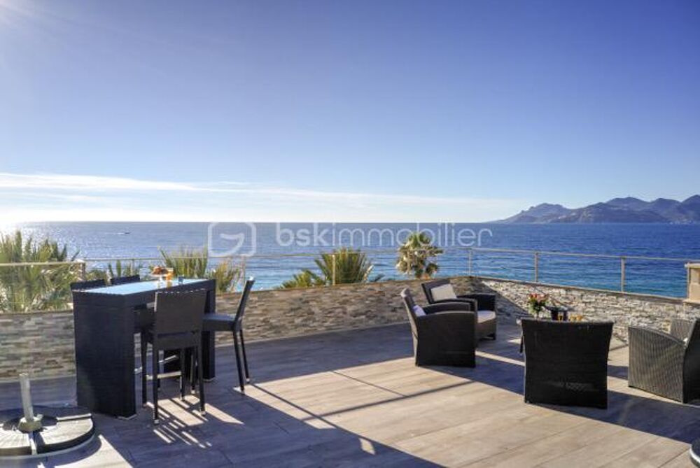 Vente Appartement CANNES -  PENTHOUSE - FRONT DE MER - 4 CHAMBRES - TERRASSE 100M² - 5 MIN DU PALAIS DES FESTIVALS Cannes