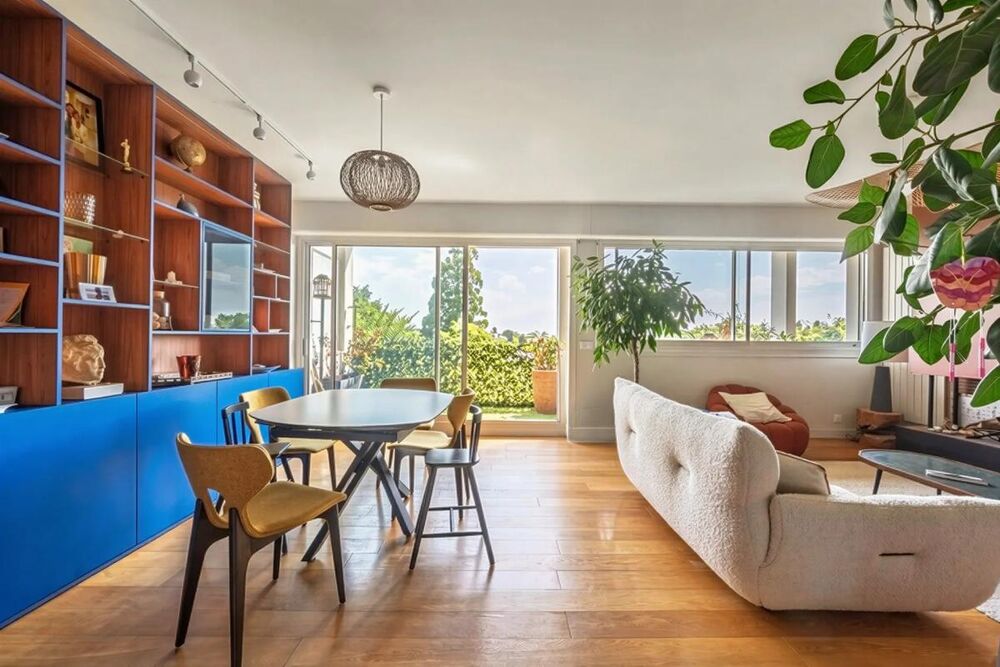 Vente Appartement Appartement familial avec terrasse - Dernier étage –  Garches Garches