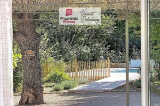 Vente Maison Maison de plain pied sur grand terrain avec piscine Rognes