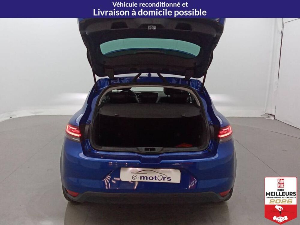 M&eacute;gane IV Berline Blue dCi 115 Techno 2023 occasion 10150 Lavau